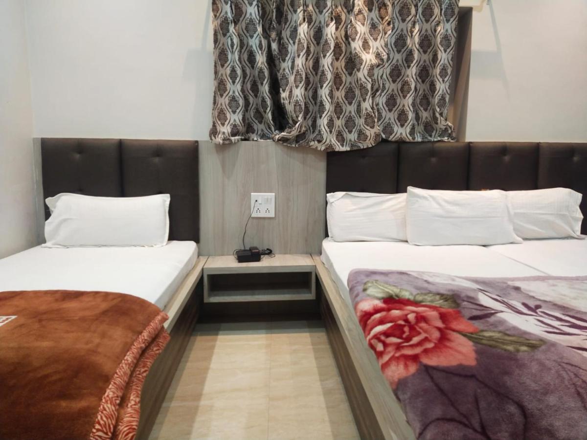 Hotel Gateway Kailash Varanasi Exterior foto